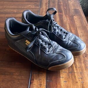 Puma Men's Black Leather Sneakers